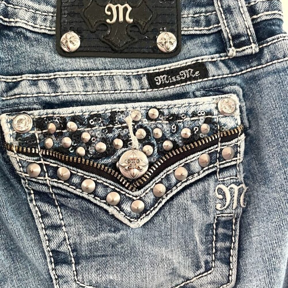 Mid Rise Skinny Miss Me Jeans